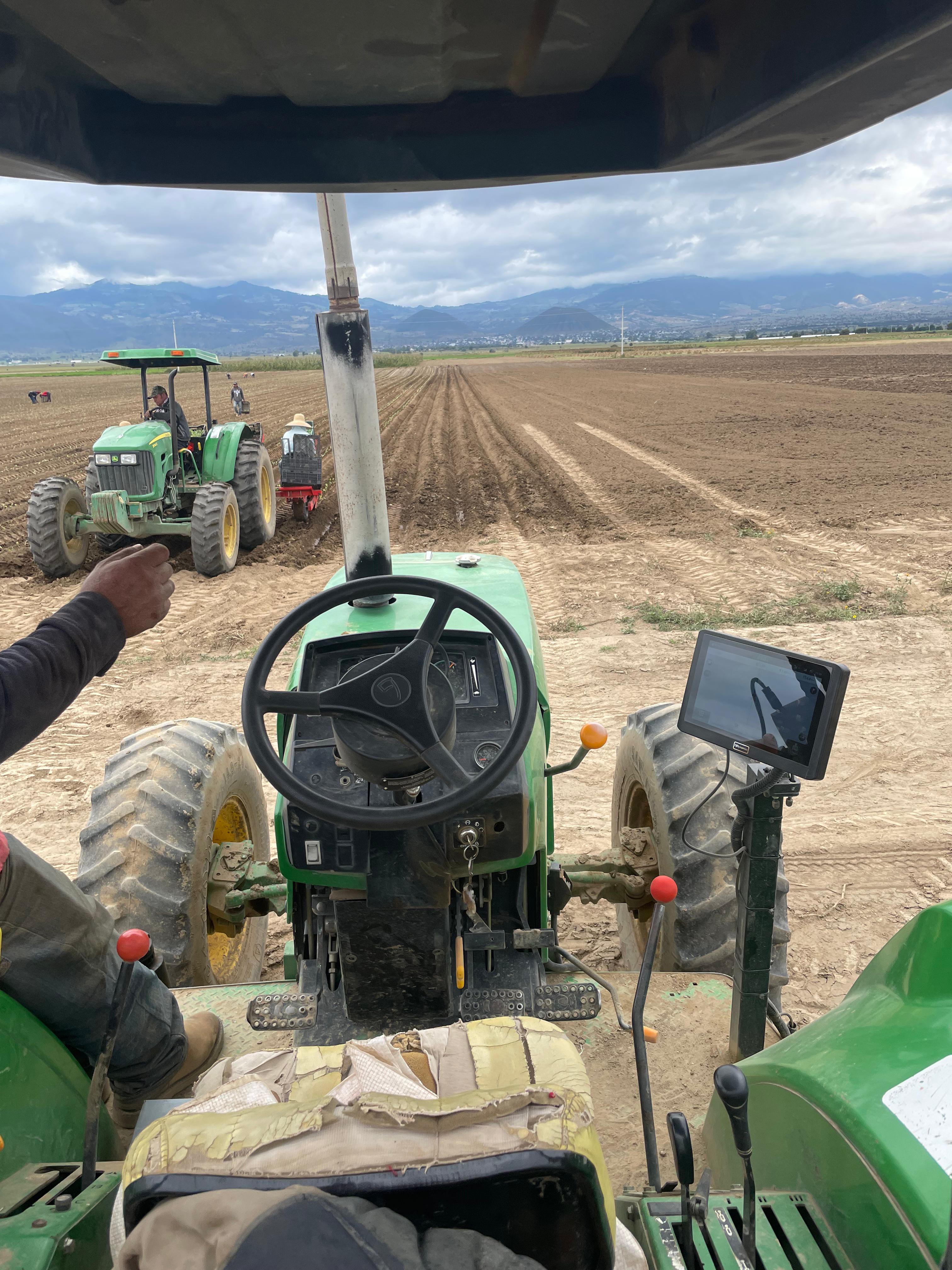 Piloto automático RTK en operación